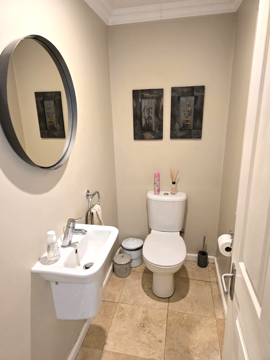 To Let 3 Bedroom Property for Rent in Paarl South Western Cape